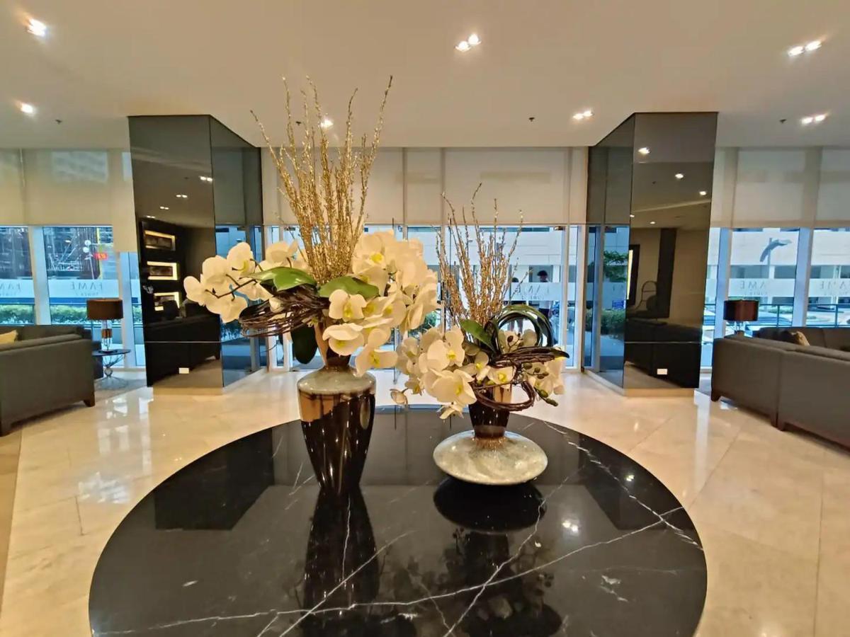 Penthouse Studio At Fame Residence 41St Floor, Shangrila-Megamall Manila Eksteriør billede