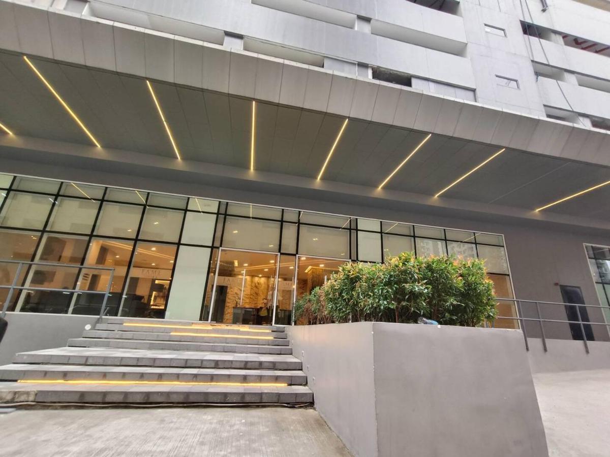 Penthouse Studio At Fame Residence 41St Floor, Shangrila-Megamall Manila Eksteriør billede