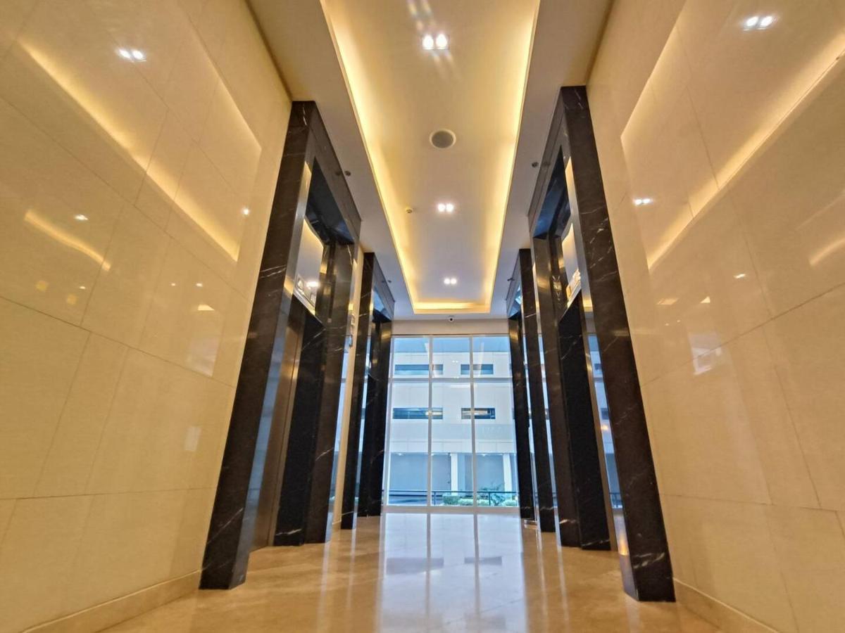 Penthouse Studio At Fame Residence 41St Floor, Shangrila-Megamall Manila Eksteriør billede